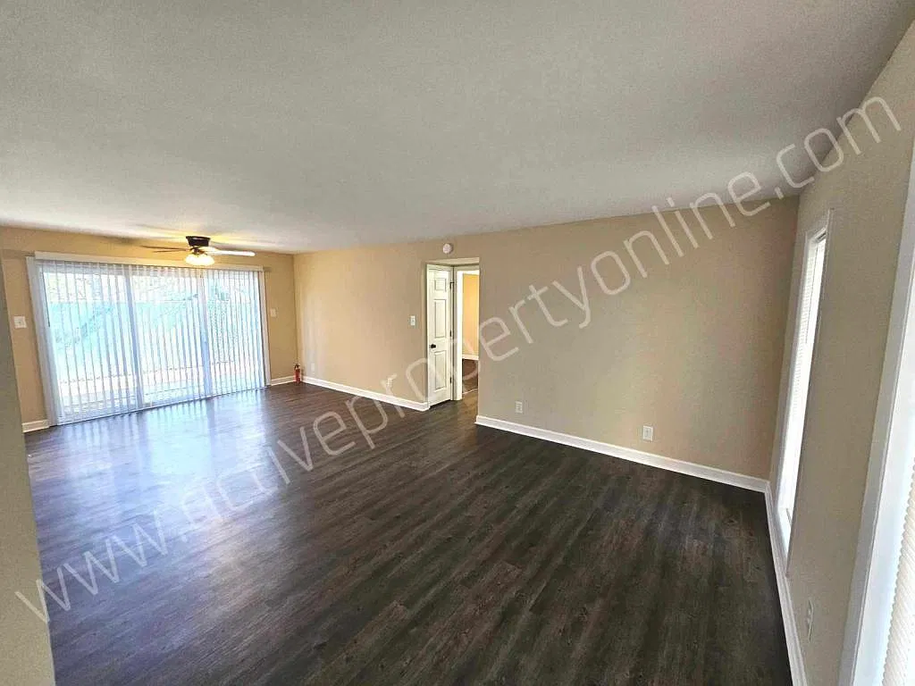 121 Culver St. Apt. E Macon, GA 31204 — Photo 3