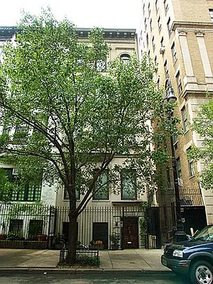 Rented by Leslie J. Garfield | media 1