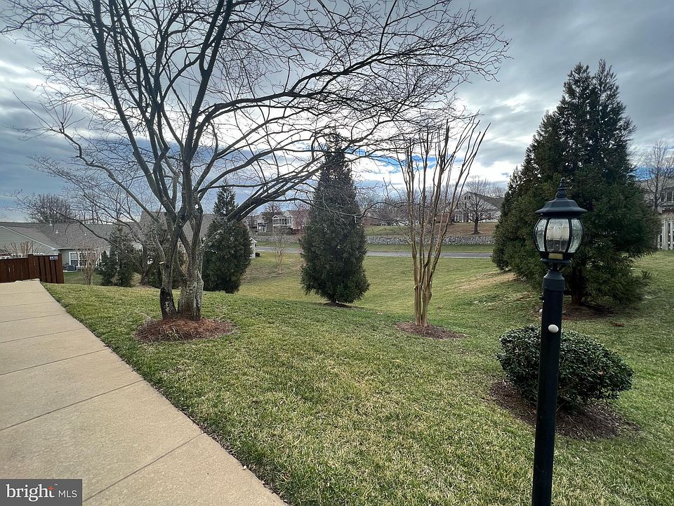 2nd image of 12247 Seaford Ct