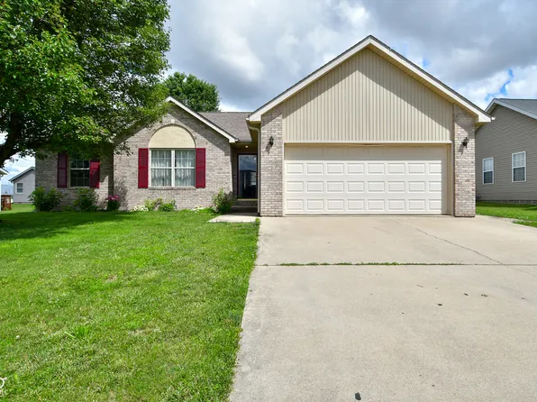 1670 W Constitution St, Greensburg, IN 47240