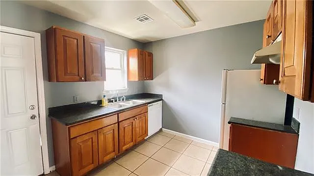 1532 Aviators St #B — Photo 11