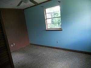 5th image of 7928 Vanderkloot Ave