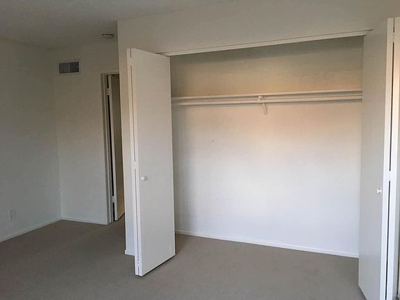 2nd image of 1146 Arcadia Ave Unit E