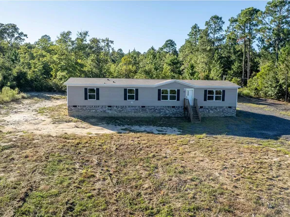 438 Sweet Pea Ln, Swansea, SC 29160