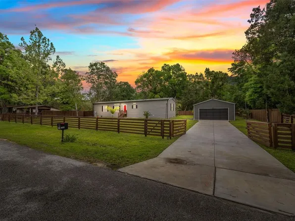 132 Estates Ave, Brooksville, FL 34601