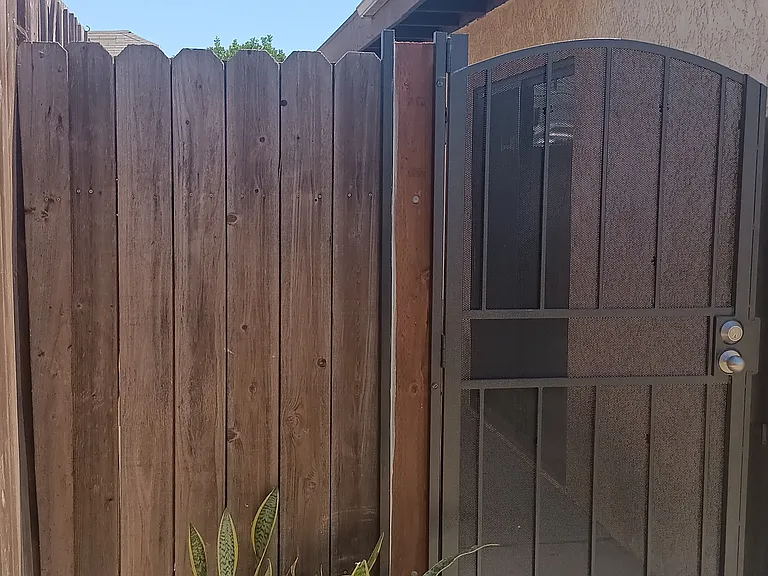 10131 Trask Ave — Photo 13