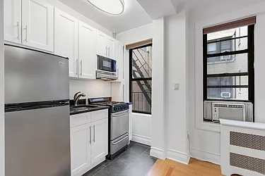 Rented by Cooper & Cooper Real Estate