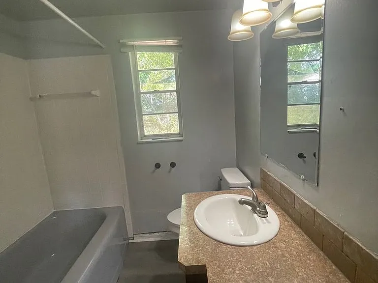 108 Bonita Rd — Photo 10
