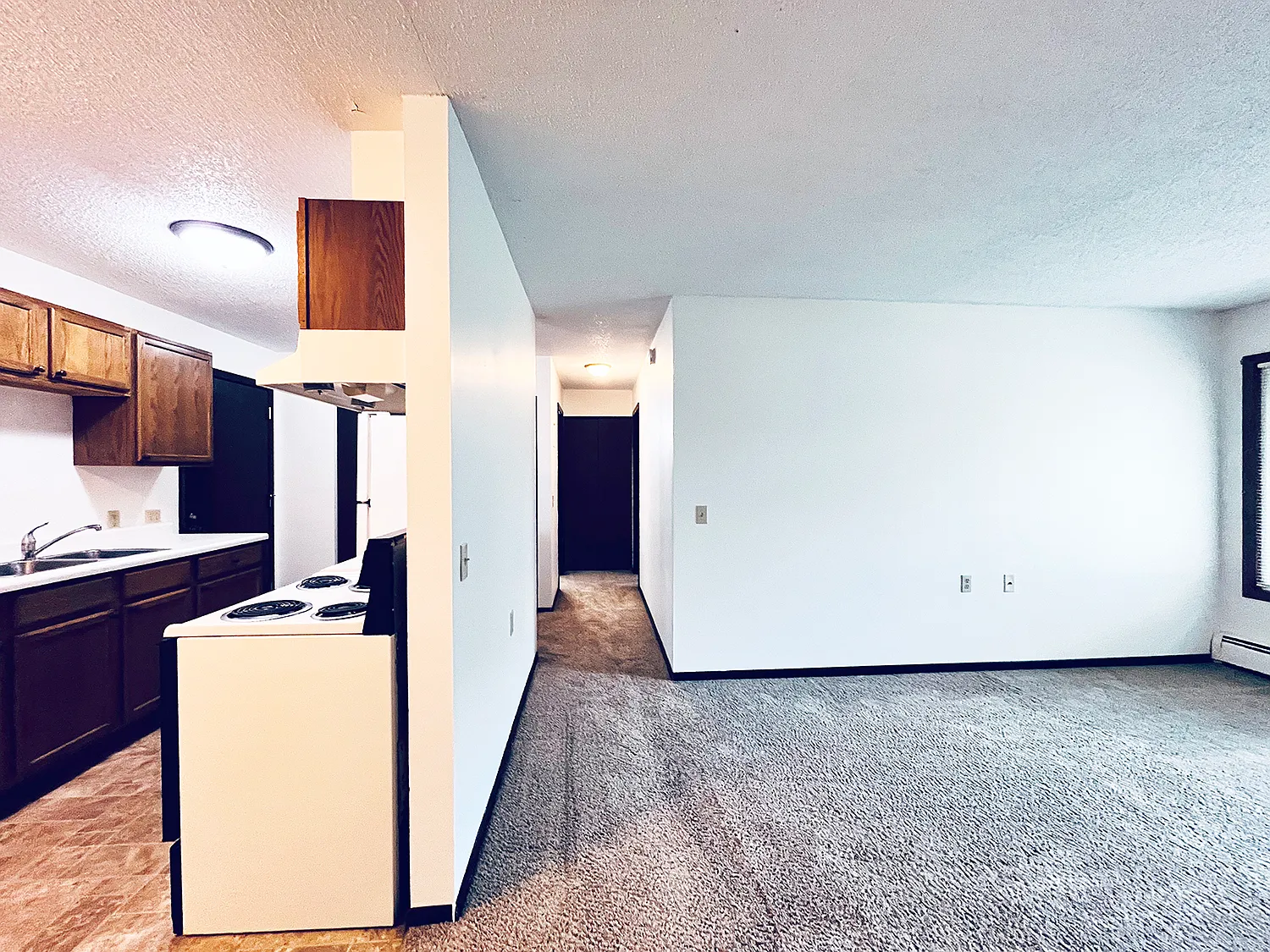 Windom Apartments — Photo 3