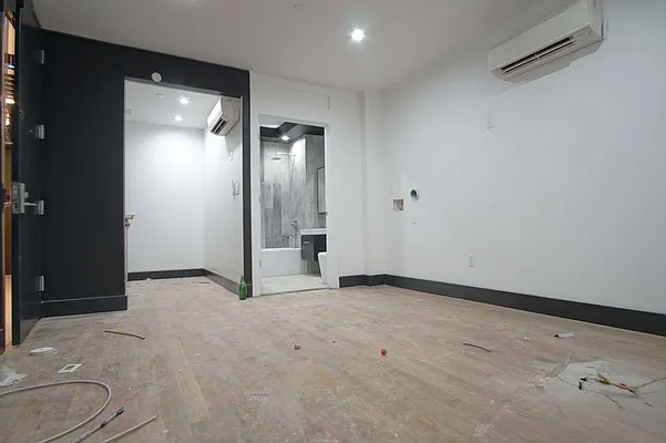 Rented by Lofts and Flats LLC | media 34