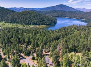 140 Bonanza Dr, Selma, OR 97538