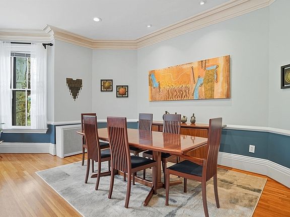 5th image of 69 Ocean St