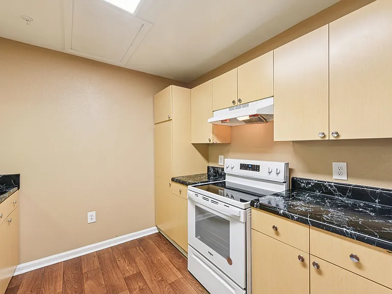 Westfield Thorngrove, LLC — Photo 77