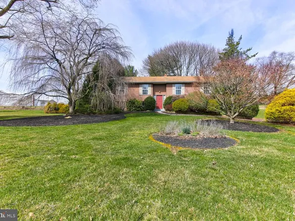 128 W View Dr, Lincoln University, PA 19352