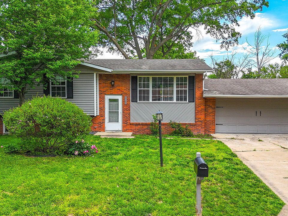 1st image of 1404 S Pickford Pl