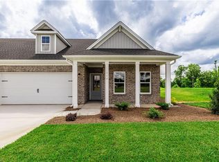 203 Creekside Ter, Clemmons, NC 27012