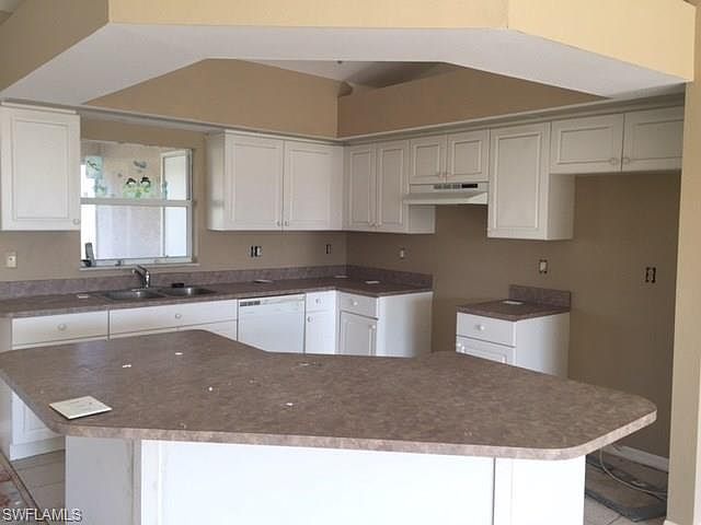 2nd image of 2121 NW 16th Pl