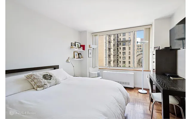 Rented by Douglas Elliman | media 6