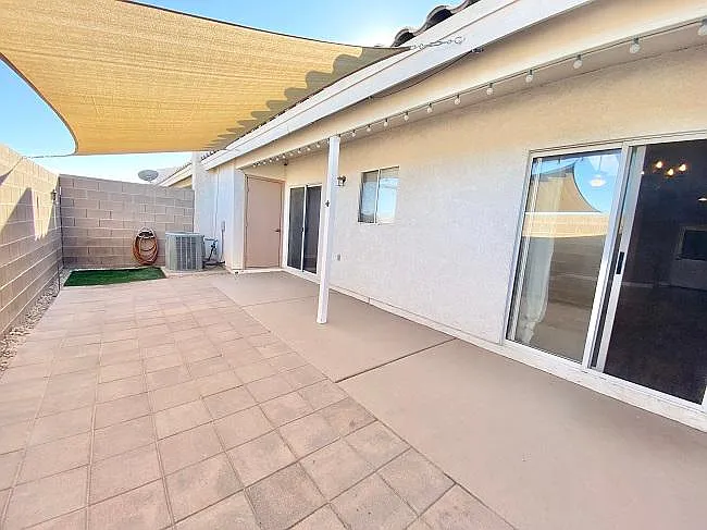 11381 S Kingman Ave — Photo 16