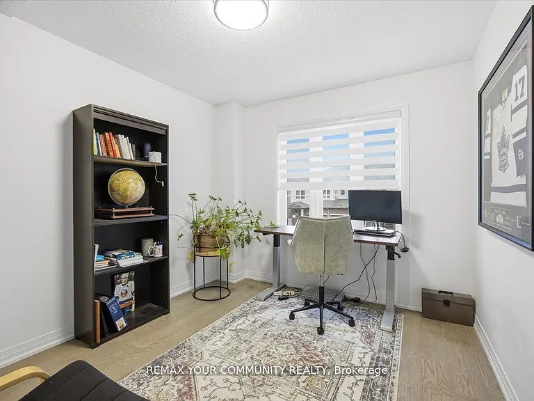 76 Sagewood Ave — Photo 23