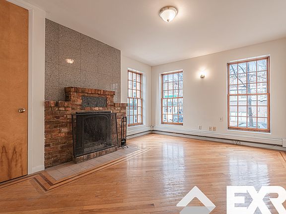2nd image of 32 Greene Ave #2KK