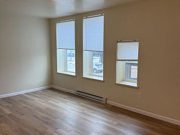 4th image of 135 N 4th Ave #11574358