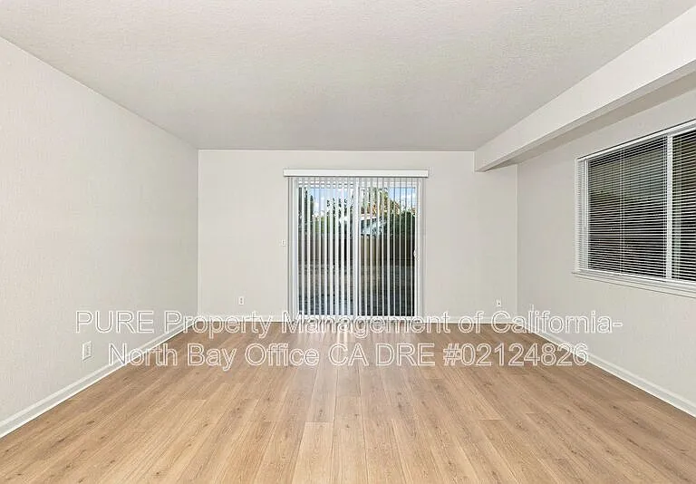 311 Jesse Ray Pl — Photo 6