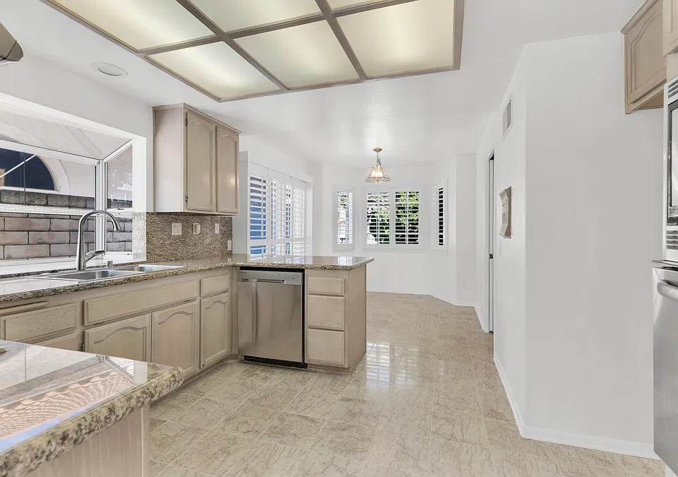 12021 Falcon Crest Way