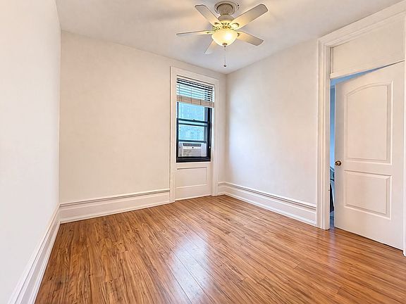 2nd image of 3115 Broadway APT 62
