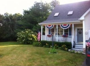 6 Southwood Dr, Dover, NH 03820