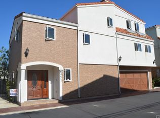 634 1/2 E 220th St, Carson, CA 90745