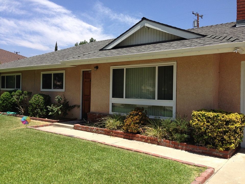 1st image of 1444 N Towne Ave