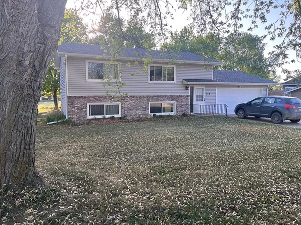 103 Vista Rd, Norfolk, NE 68701