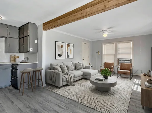 305 N Robinson St, Cleburne, TX