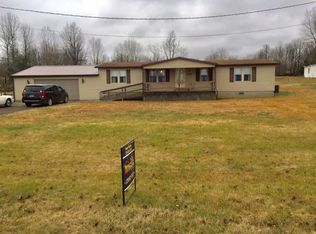 225 Pond River Colliers Rd, Madisonville, KY 42431
