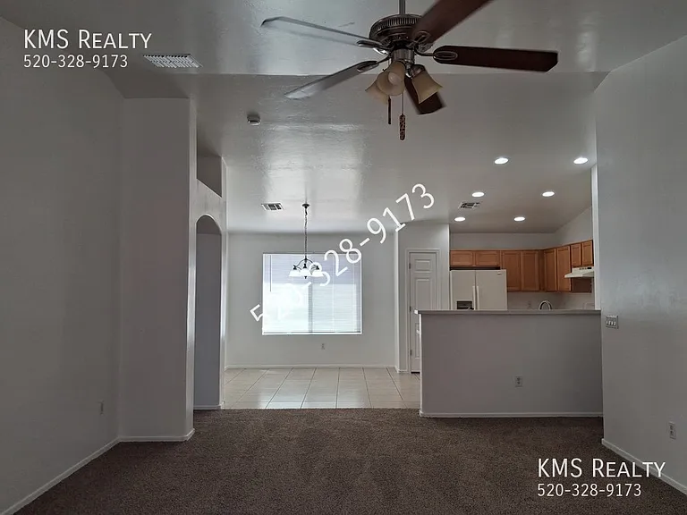 8240 W Via Garcia Marquez — Photo 2