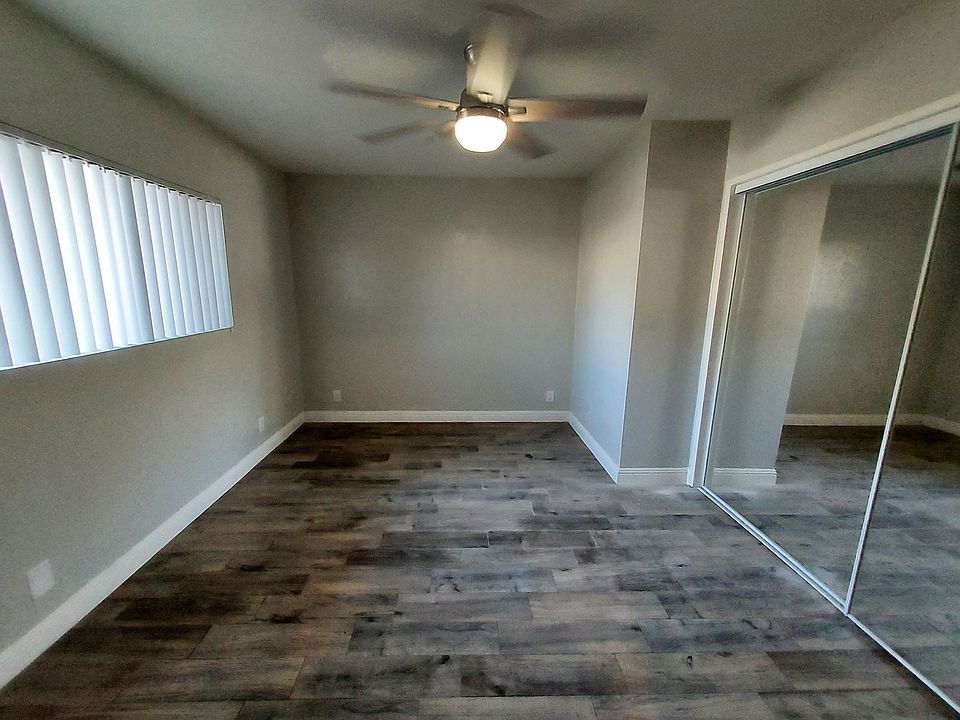 1x1 Apt-Bedroom