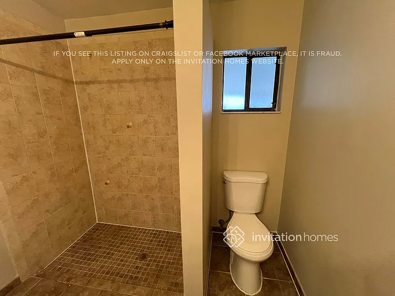 9316 NW 53rd St — Photo 13