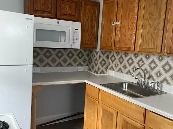 3265 Livingston St, Philadelphia, PA 19134