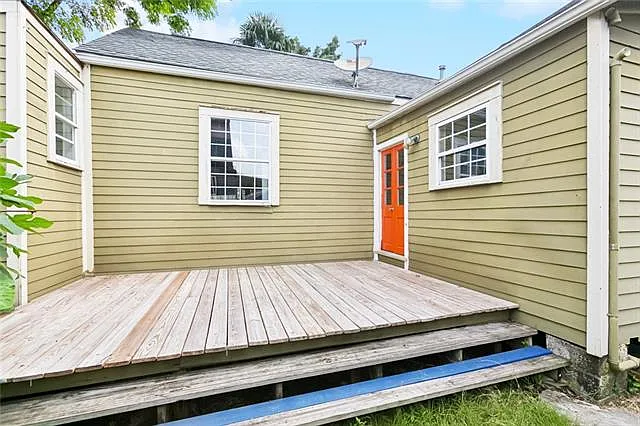 614 General Pershing St — Photo 15