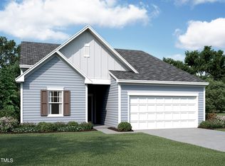 752 Mirror Pond Dr, Zebulon, NC 27597