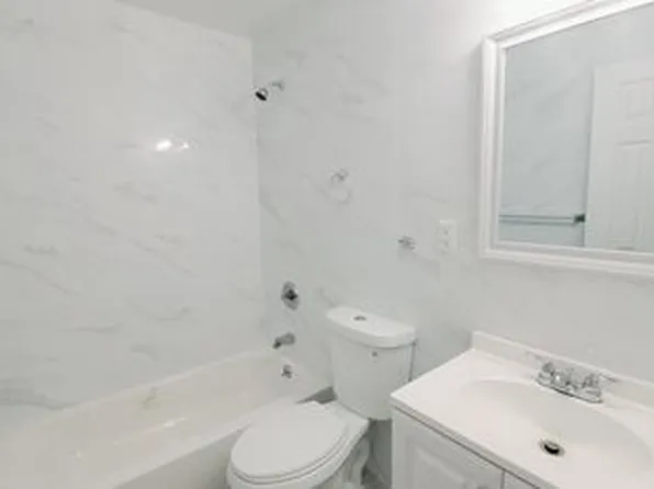 69-06 Beach Channel Drive image 10 of 15