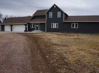 1548 Us Highway 18 Ave, Inwood, IA 51240