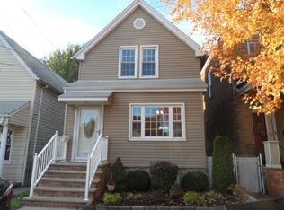 811 6th St, Secaucus, NJ 07094