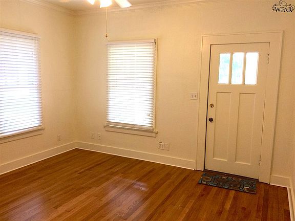 2nd image of 3215 Milby Ave