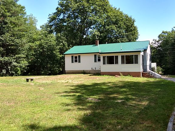 Back of house/back yard