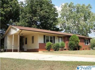 2201 La Salle Rd NW, Huntsville, AL 35810