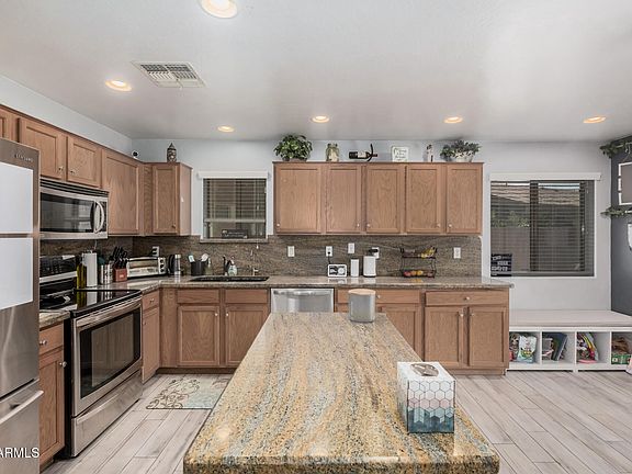 5th image of 3739 W Carter Rd