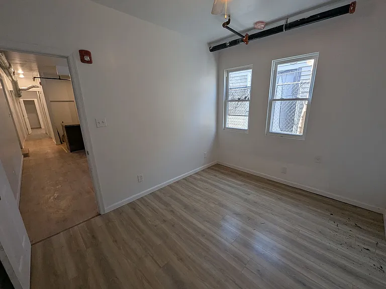 6612 Rising Sun Ave — Photo 7