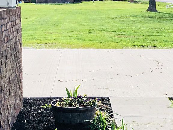 5th image of 6049 W Hodges Dr
